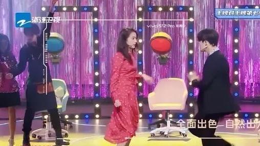 王牌|《王牌》172关晓彤和174檀健次同框 谁谎报了身高？