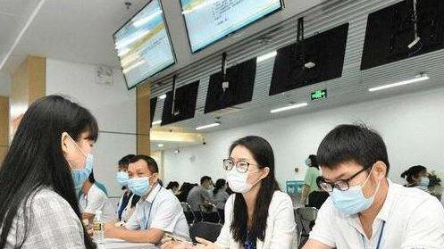 穿衣搭配|“开工潮”没有出现，取而代之的是“招工难”？年轻人怎么了