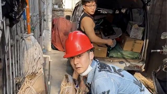 蒋劲夫|蒋劲夫开直播自曝在做废品回收，承认自己是垃圾桶，不惧网络暴力