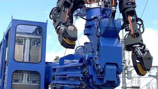 机器人|西日本铁路公司制造了类高达机器人修复铁路系统，非常方便和科幻