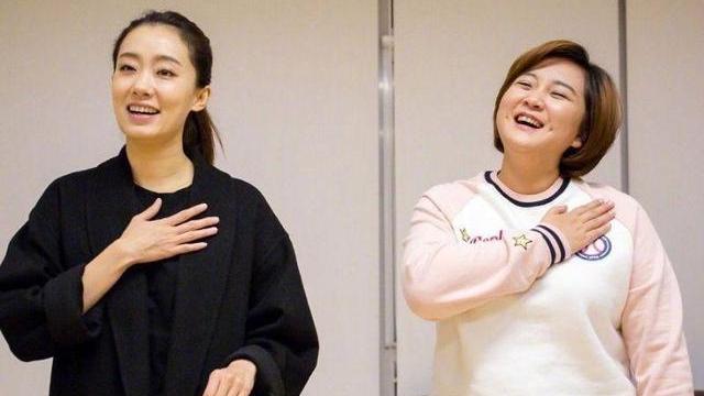 春晚|春晚群演公开后台自拍！贾玲一个举动被网友大赞