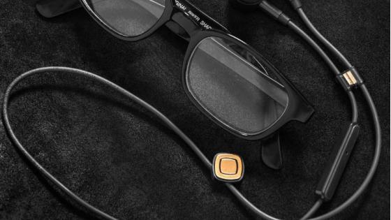 蓝牙耳机|永动机？不，它只是一个不用充电的蓝牙耳机！