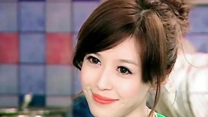 曾小贤|真正纯欲天花板！网友：“眼袋”比曾小贤眼睛都大