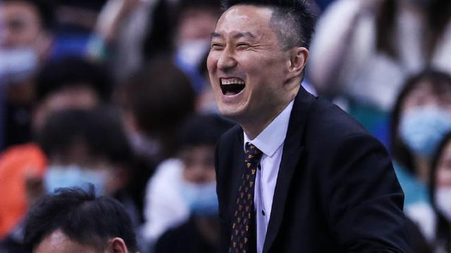 天津男篮|2-0！广东6人得分上双大获全胜8强打浙江队天津队惨遭横扫一轮游