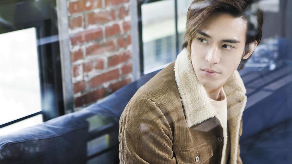 陈楚河|陈楚河的背景到底有多厉害？向佐不敢惹，向华强都礼让三分！