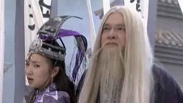 慕容复|《天龙八部》中，此人野心勃勃，乔峰死后，他杀了萧远山，打伤扫地僧