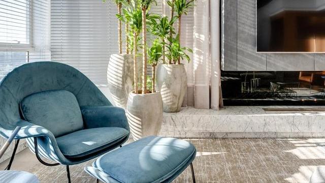 看过这套160㎡，发现顶层复式受欢迎的原因了，比一楼更舒适