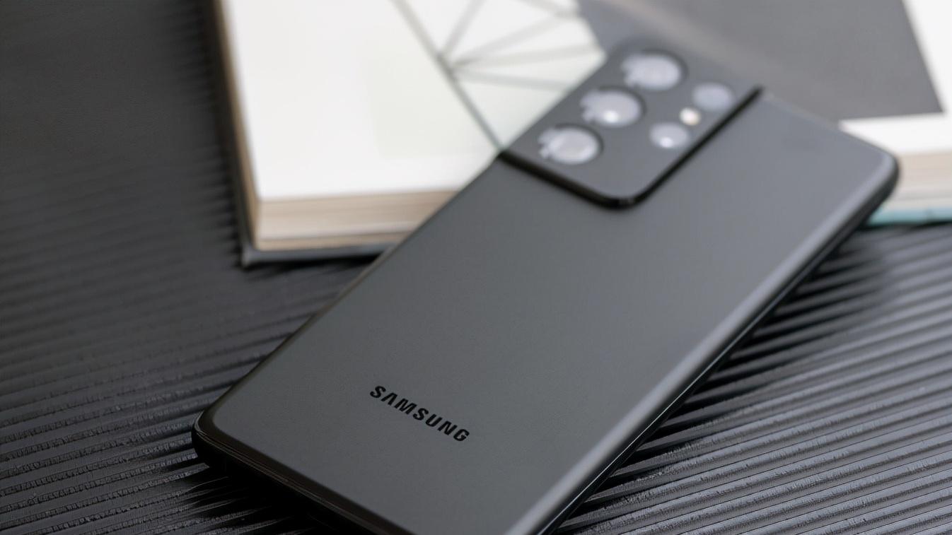 搜搜|买手机不要抠抠搜搜，一分钱一分货，目前这4款手机最值得买！