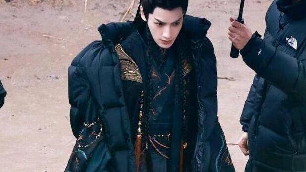 罗云熙|罗云熙再度出演大制作，古装造型十分抢镜，女主比他小6岁