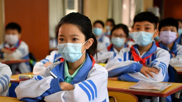 中小学将复课，学生犯难：我拿学校当妈，学校拿我当爱冒险的朵拉