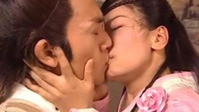 吻戏|内娱吻戏，谁最让我脸红