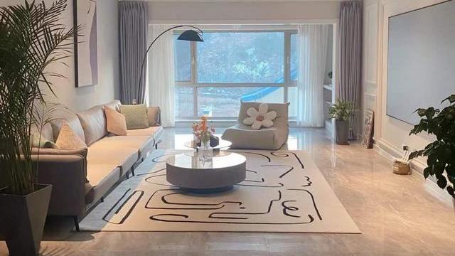 90后夫妇坚持“穷装”，226才花17W，全屋没有一丝俗气，太美了