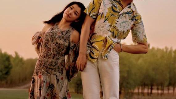 王诗玥|柳鑫宇王诗玥拍唯美时尚大片！16年互相陪伴，男帅女美太般配