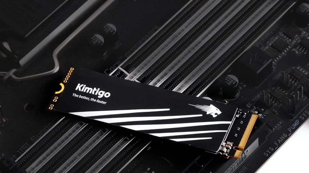 |金泰克发布首款PCIe 4.0 SSD先锋版速虎TP5000，尽享疾速稳定体验