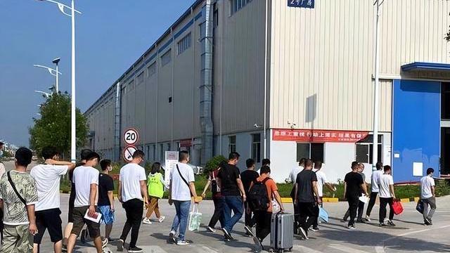 高校|读书无用吗？2022年比亚迪校招按照学历拿钱，您可以拿多少钱