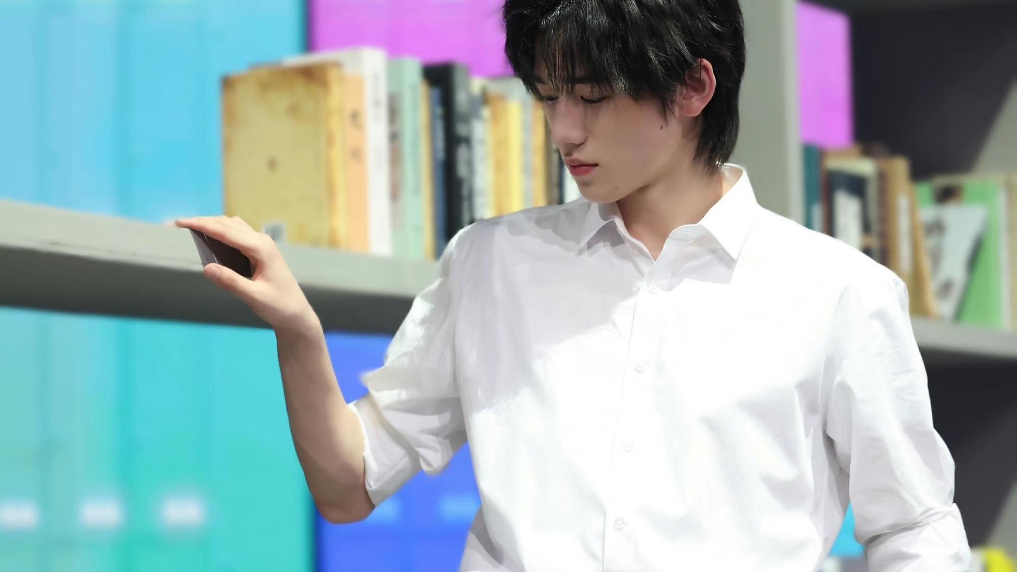 炎明熹|番位到底有多重要，吃个梦幻联动瓜也能看到时代少年团粉丝维权