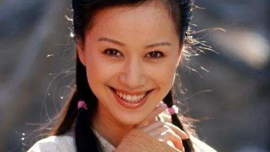 刘诗诗|她因拍内衣广告出名，为前夫还千万债款，如今43岁过得怎样？