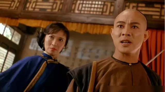 李连杰|李连杰“失败之作”，半个月就下映，票房仅1千多万，今却成经典