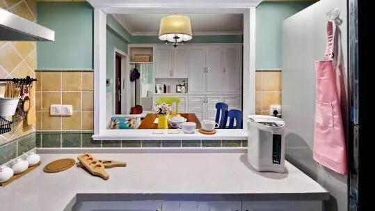 在厨房开了一扇窗，发现了许多美好