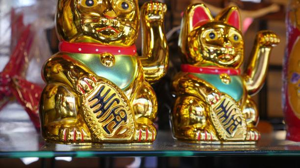 风水大师耶朗谈请钱进店开运法