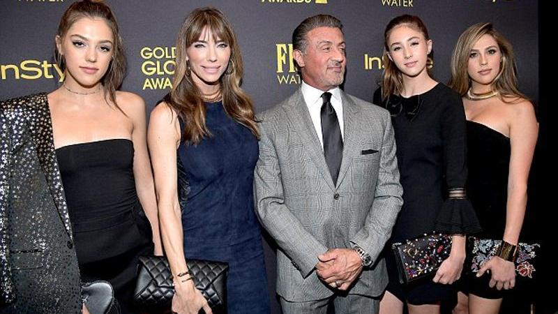 超模|最强岳父史泰龙，女儿全部像超模，最正次女电影首映化身美人鱼