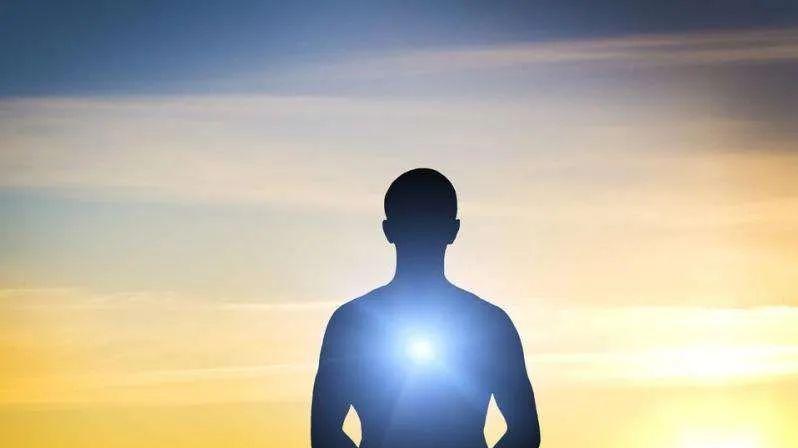 修行人讲：真正的辟谷是高层次的能量表现