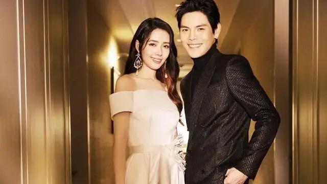 香槟|郭碧婷美回南湘时代，感觉美的都发光了，不像是当妈的女人