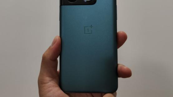 一加科技|一加10Pro和iQOO9Pro相比较，该如何选？