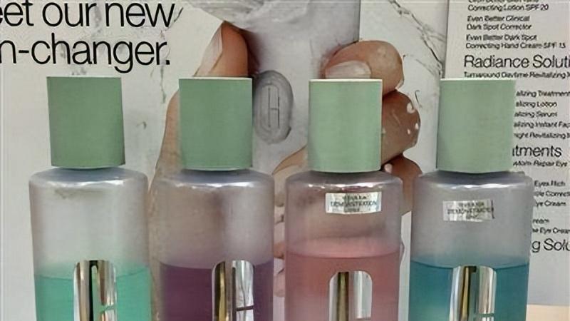 爽肤水|夏季爽肤水上线！你还在等什么，补水很重要，皮肤滑嫩嫩