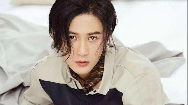 檀健次|檀健次虚红？团队总想用各种方法来给他营造很火的假象！