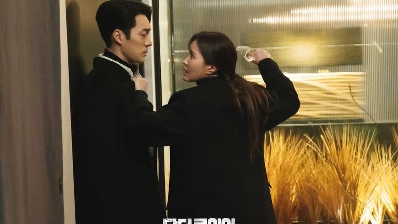 医法刑事|《医法刑事》剧情全无冷场！苏志燮向磐石医院下战帖，申成禄在下好大一盘棋？