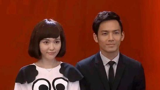 何以琛|当年的小何以琛和赵默笙时隔7年终于在一起了，七年后他看着她！