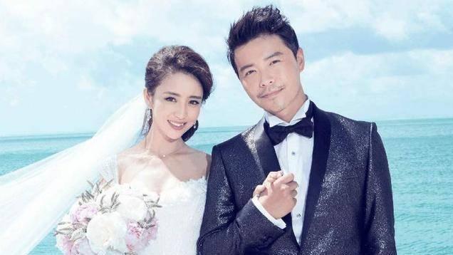 陈思诚|复合？佟丽娅陈思诚罕见同框遛弯，丫丫贴心为男方整理衣服超和谐