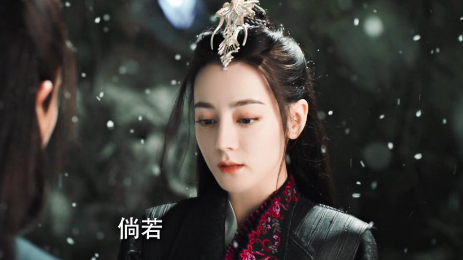 人潮汹涌|上线4天热度紧追《余生》，迪丽热巴新剧口碑不稳，豆瓣一片差评