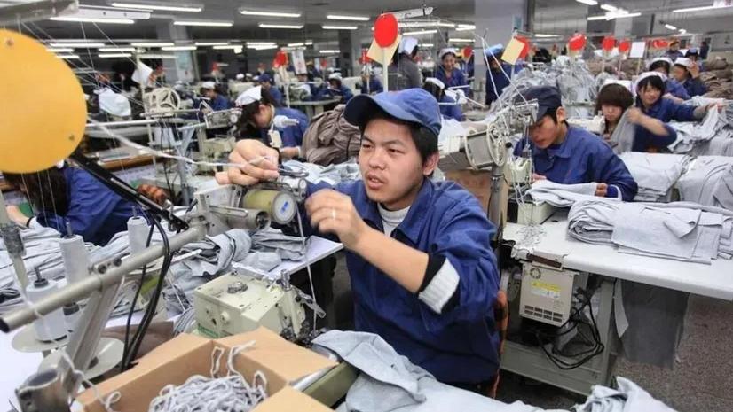 机箱|马斯克赞赏的说，中国人民非常勤奋，一个工人可以顶的上七个美国工人