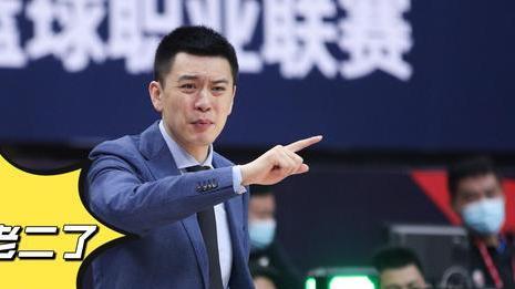 杨鸣|杨鸣很生气，广厦队两大核心赛季报销后，球迷调侃：好意思夺冠吗