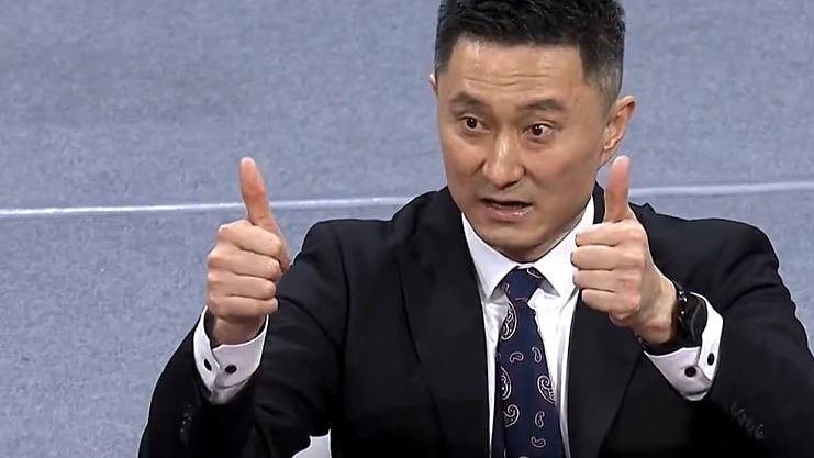 广东男篮|突发！为何广告牌砸中顾全？杨毅预测辽宁队3-0广东，杜锋怎么看