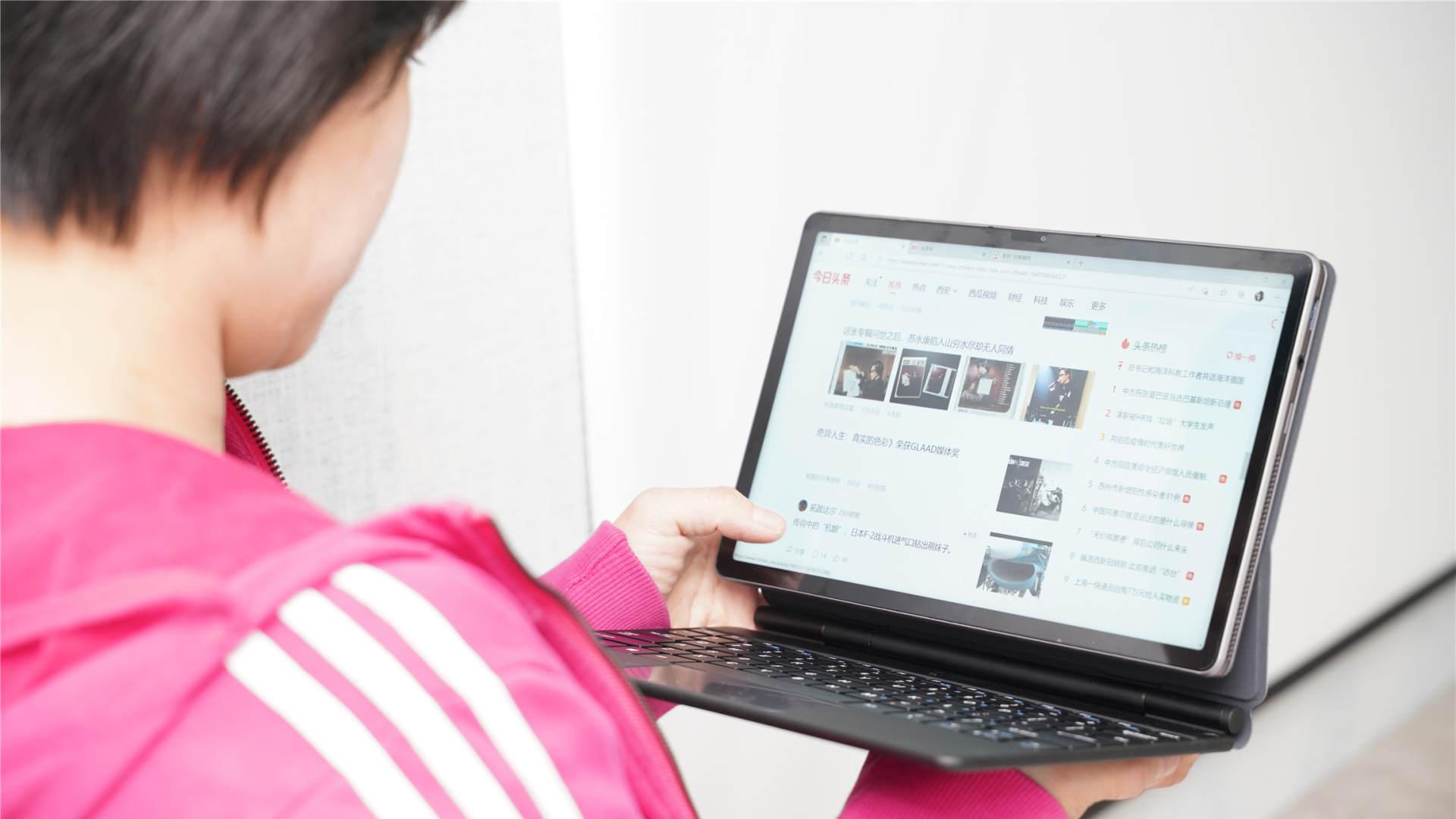 iWork|跑分87万！国产2合1平板终于硬气，酷比魔方iWORK GT深度评测