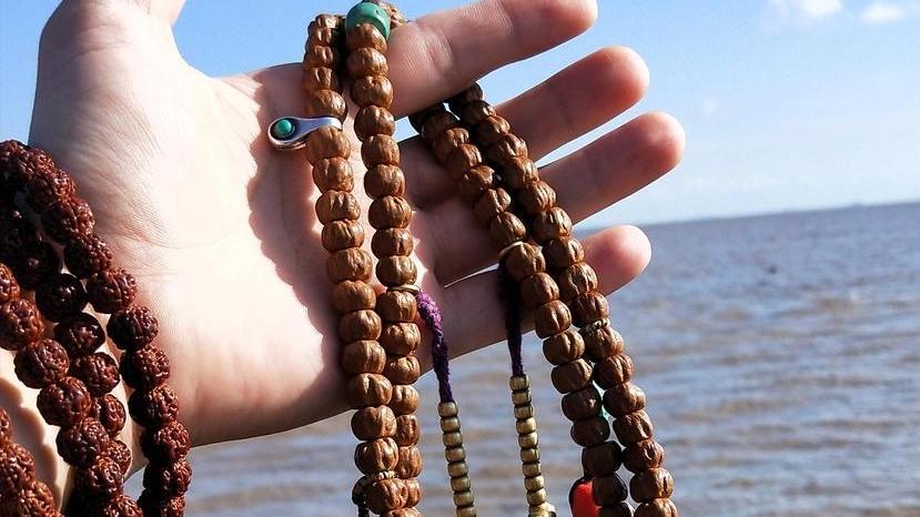 文玩|文玩手串松紧这件事儿到底应该怎么办？就很难受！