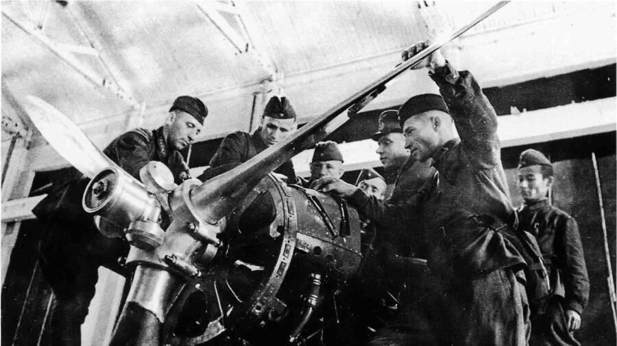 聊聊米格-3：本来想在高空搞点事，结果发现人家都在低空玩