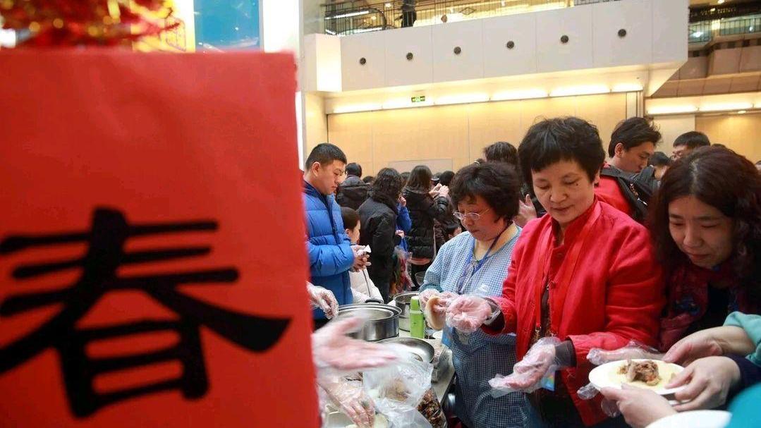 菠菜|正月初四迎财神，记得“吃3样忌3事”，一年不受穷，开心过大年