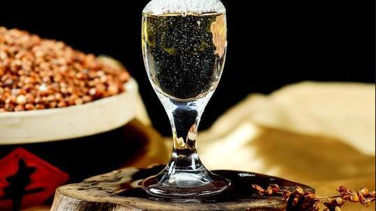 下酒菜|外国人喜欢的朗姆酒，为啥中国人偏偏不爱喝？原来理由很简单！