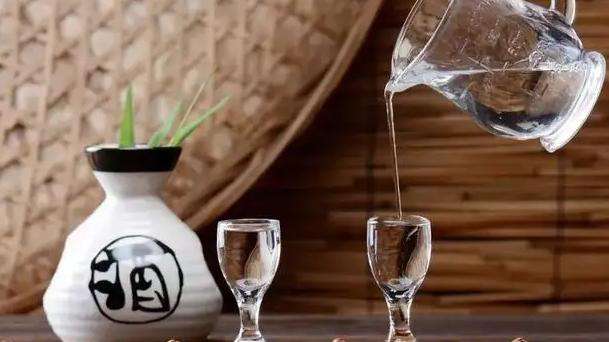 维生素b6|28岁男子不痛不痒，确诊为肝癌，医生：工作时，2习惯是“祸根”