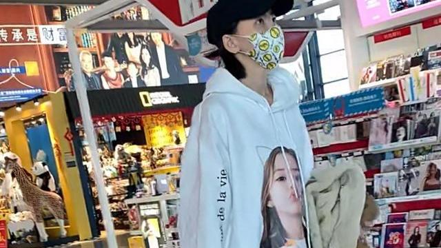 于文文|赵樱子被曝二公淘汰，于文文三公穿旗袍跳舞，吴谨言跳舞后哭了