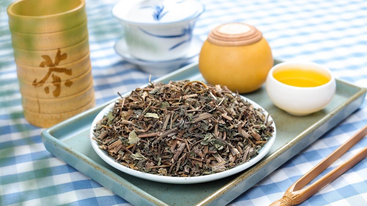 肾虚|嗓子干，全身都干！用一味药，润全身，化解咽干、便干、皮肤干