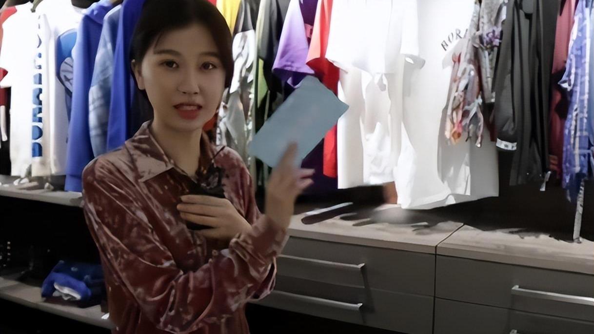 虞书欣|“千亿千金”虞书欣：与王思聪一晚消费20万，“作精”惹怒陈建斌