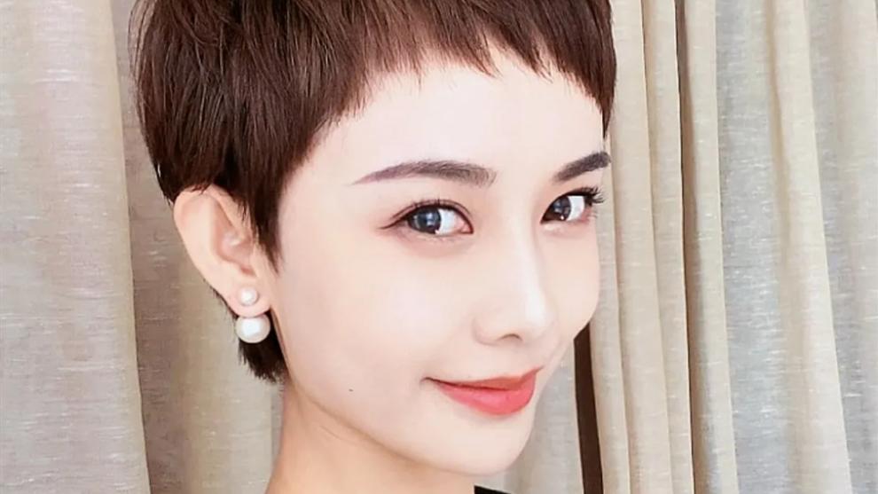 奔五的女人尽量别留这几种短发，很土！推荐6款发型，减龄又时尚