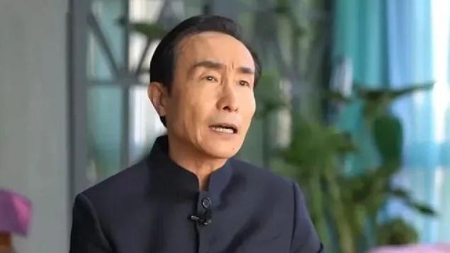 国足|我不支持巩汉林也不支持足球界人士，低水平吐槽对谁都没好处