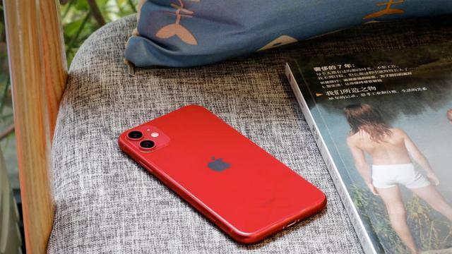 iphone12|iPhone12：降2100元提前退市，没买的用户开心了