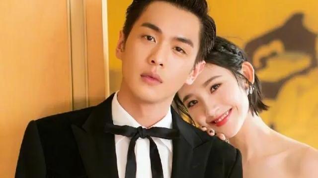 唐艺昕|辣妈唐艺兮晒春日美照，黄色连衣裙少女感十足，幸福的味道！